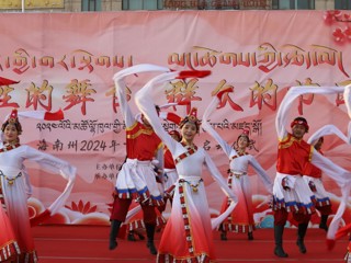 2024年“百姓的舞台 群众的节目”百姓大舞台活动启动