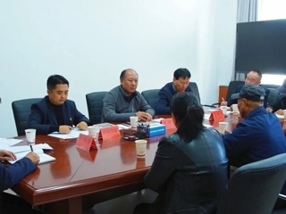 更登加接访下访时强调：坚持行胜于言 善作善成 切实把信访工作做到群众心坎上