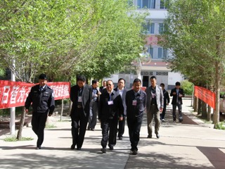 共和县“六个强化严把六关”
圆满完成2012年普通高校招生考试工作

