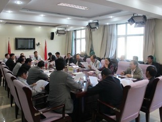 恰卜恰工业发展区建设工作领导小组会议