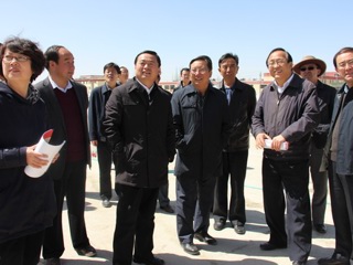 代省长郝鹏赴共和县实地调研