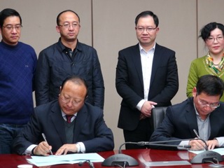 县人民政府华旦县长赴常州市武进区签订友好县区合作框架协议