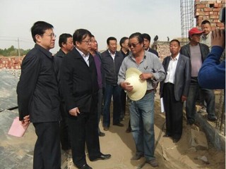 杜成忠副书记到沙珠玉乡调研指导高原美丽乡村建设工作 