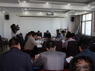 共和县召开第十四届环青海湖国际公路自行车赛共和赛段安保工作会议