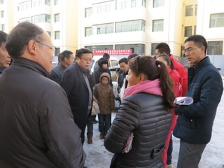州委常委、县委书记陈鸿林同志深入现场协调解决城北
新区保障房住户采暖问题确保群众安全温暖越冬

 

