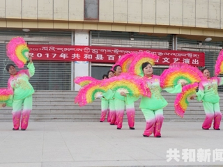 “百姓大舞台”绽放多彩群众文化
