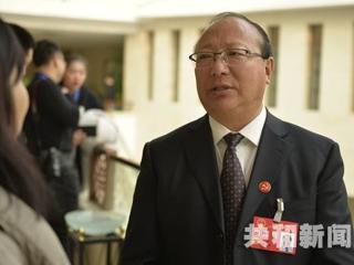 抓好共和县宝贵资源 打造龙羊峡特色小镇