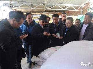 【“两讲三促”专栏】共和县委副书记、县人民政府县长华旦深入塘格木镇、切吉乡开展“两讲三促”活动