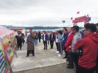 “访大美青海，讲海南故事，看藏区发展”