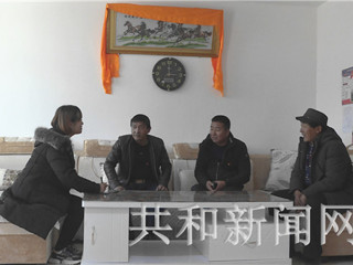 共和县顺利完成552户易地扶贫搬迁工作