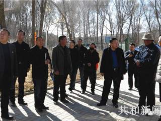 陈鸿林深入龙羊峡镇调研督导脱贫攻坚和疫情防控工作