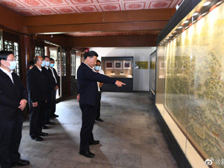 习近平在承德市考察调研