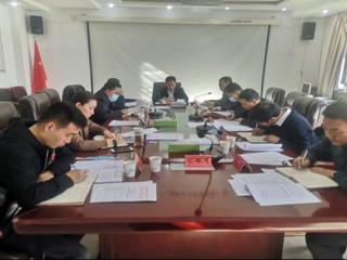 共和县政府党组
迅速传达学习十九届六中全会精神