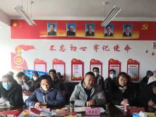 县委副书记谢康勇深入恰卜恰镇东巴村宣讲党的十九届六中全会并就整顿软弱涣散党组织工作提出具体要求