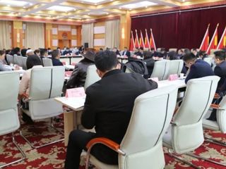 【聚焦两会】县委书记张峰参加人大代表团分团讨论