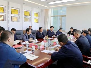 吕刚、尕玛朋措会见黄河公司姚小彦一行
