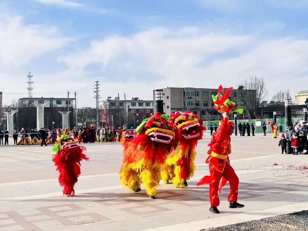 54570973.jpg 图片
