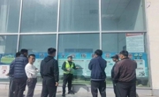 共和公安交警大队深入辖区高速服务区开展维护更新宣传阵地内容活动