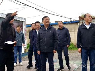 吕刚在共和县、贵德县调研督导重点工作时强调：以“时时放心不下”的责任感抓落实保安全促发展