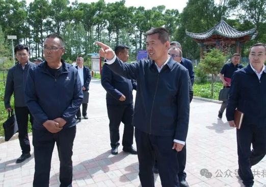 张俊录调研指导“十化”党建工作并召开现场会