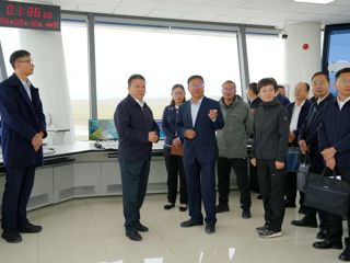 当周实地调研共和机场通航筹备工作并召开座谈会