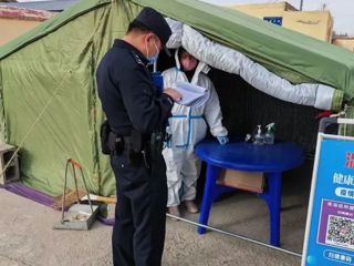“昼夜如斯、使命必达”用行动诠释疫情时期警察担当